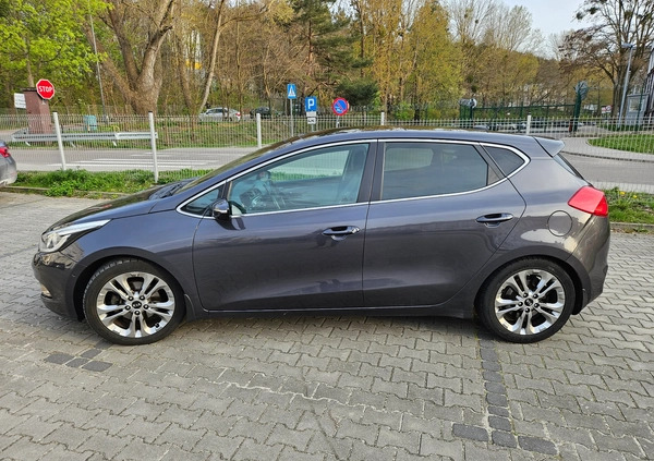 Kia Ceed cena 38900 przebieg: 135600, rok produkcji 2012 z Gdynia małe 46